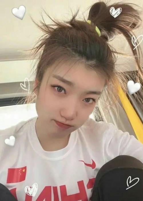 李梦照片爆料大全最新,揭秘明星私生活瞬间 第2张 李梦照片爆料大全最新,揭秘明星私生活瞬间 第2张